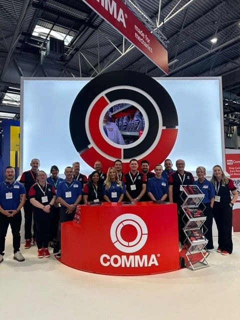 BookMyGarage & Comma Photo